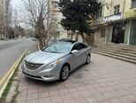 Hyundai Sonata-10