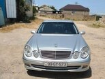 Mercedes E 320-1