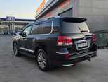 Toyota Land Cruiser-6
