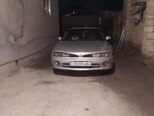 Mitsubishi Galant-7