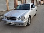 Mercedes E 220-4