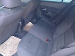 Chevrolet Cruze-12