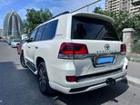 Toyota Land Cruiser-3