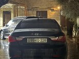 Hyundai Sonata-4
