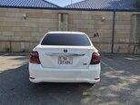Toyota Corolla Axio-2