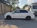 Toyota Corolla Axio-4