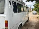 Mercedes 208 D-4