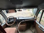 Mercedes 208 D-10