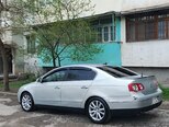 Volkswagen Passat-4