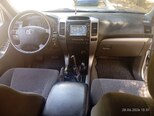 Toyota Land Cruiser Prado-6