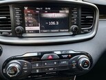 Kia Sorento-12