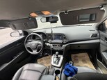 Hyundai Elantra-8