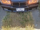 BMW 320-1