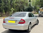 Mercedes E 220-5