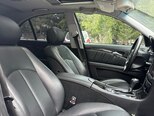 Mercedes E 220-11