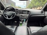 Kia Optima-11