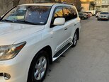 Lexus LX 570-2