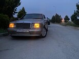 Mercedes 250 D-14