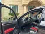 Porsche Cayenne Turbo-14