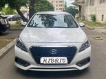 Hyundai Sonata-1