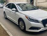 Hyundai Sonata-5