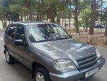 Chevrolet Niva-16