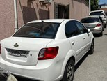Kia Pride-2