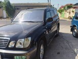 Lexus LX 470-3