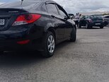 Hyundai Accent-7