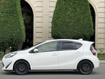 Toyota Aqua-4