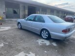 Mercedes E 220-8