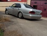 Mercedes E 220-9