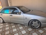 Mercedes E 240-5