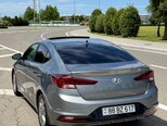 Hyundai Elantra-9