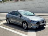 Hyundai Elantra-4