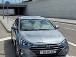 Hyundai Elantra-3