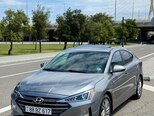 Hyundai Elantra-2