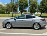 Hyundai Elantra-11