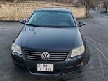 Volkswagen Passat-1