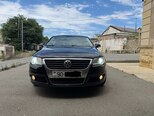Volkswagen Passat-1