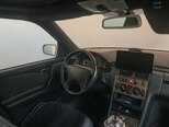 Mercedes E 240-7