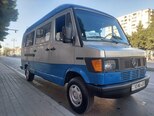 Mercedes 208 D-11