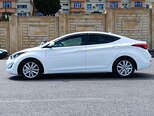 Hyundai Elantra-10