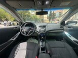 Hyundai Accent-7