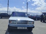 LADA (VAZ) 2107-1
