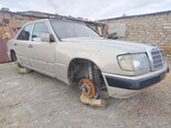 Mercedes 250 D-6