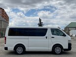 Toyota HiAce-7