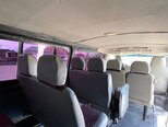 Toyota HiAce-15