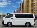 Toyota HiAce-8