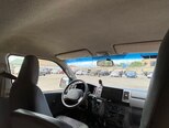 Toyota HiAce-13